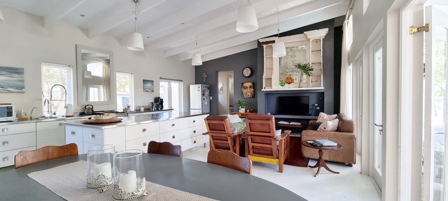 5 Bedroom Property for Sale in Bredasdorp Western Cape
